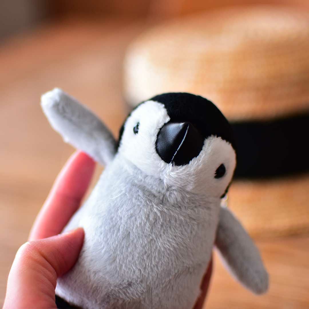 ペンギンぬいぐるみキーホルダー｜10cm プチギフトや誕生日プレゼントに