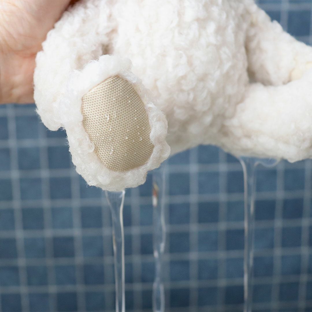 お風呂が楽しくなる！洗えるお風呂用ぬいぐるみ「おフロだいすきクマ