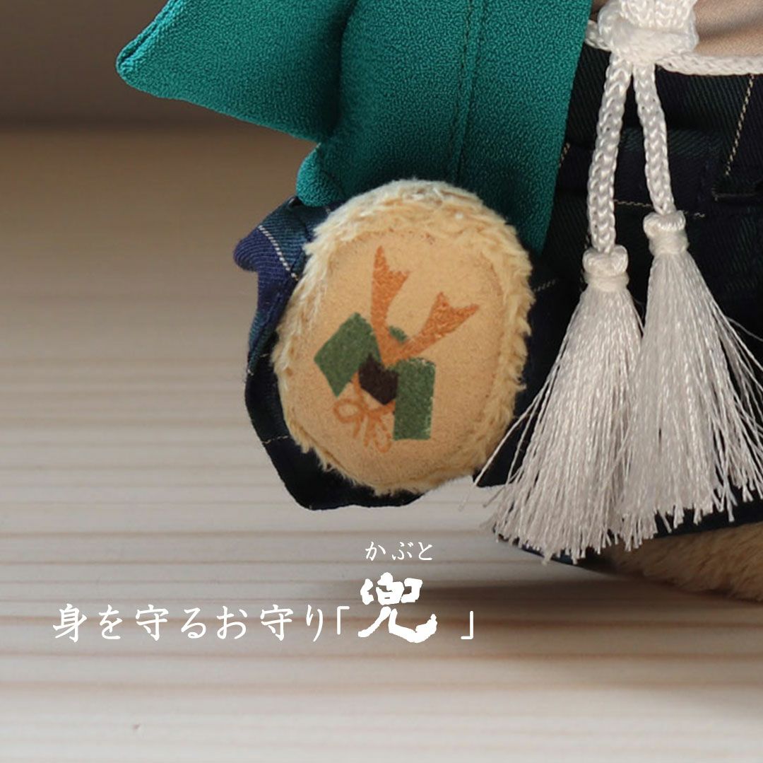 初節句のお祝いに！コンパクトで可愛い五月人形テディベア